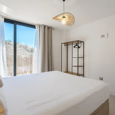 Cactus Tenerife Адехе